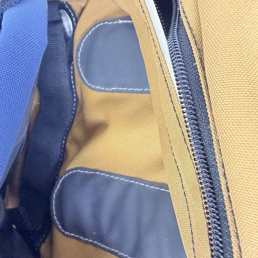 VTG Y2K JanSport Backpack Travel Camping Hiking Outdoors Day Pack 2 Swing Outs